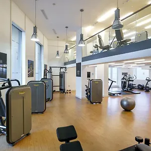 Stylish Fully-equipped One Bedroom With Extra Sofa Bed, Free Secure Parking, Onsite Gym, 24hr Security & Concierge , London United Kingdom